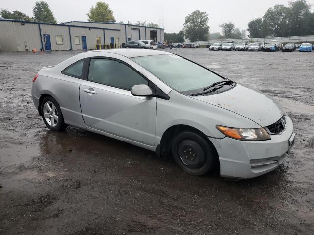 2HGFG12689H517120 - 2009 HONDA CIVIC LX GRAY photo 4