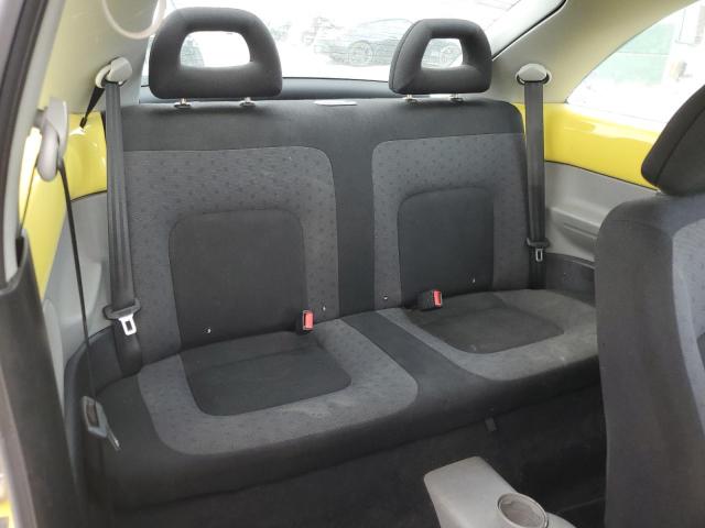 3VWBA21C9YM421649 - 2000 VOLKSWAGEN NEW BEETLE GL 黄色 照片 10