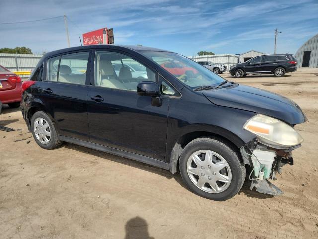 3N1BC13E99L369441 - 2009 NISSAN VERSA S BLACK photo 4
