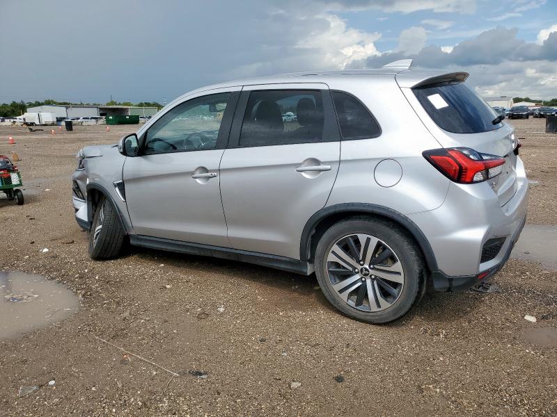 JA4APVAU9MU012039 - 2021 MITSUBISHI OUTLANDER SE 银色 照片 2