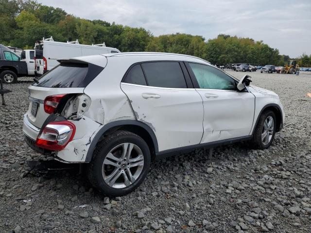 WDCTG4EB1JJ476239 - 2018 MERCEDES-BENZ GLA 250 Ақ фото 3