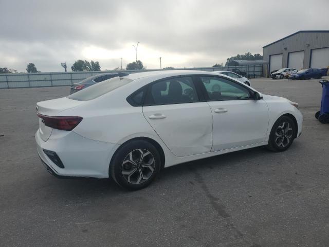 3KPF24AD9KE057871 - 2019 KIA FORTE FE თეთრი ფოტო 3