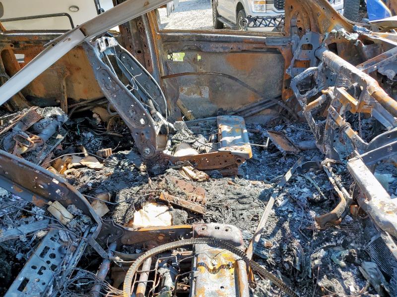 3C63RRJL2FG585806 - 2015 RAM 3500 LARAMIE Spalony zdjęcie 5