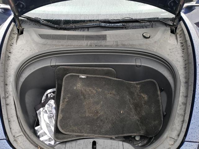 5YJ3E1EB2JF105401 - 2018 TESLA MODEL 3 Bleu photo 11