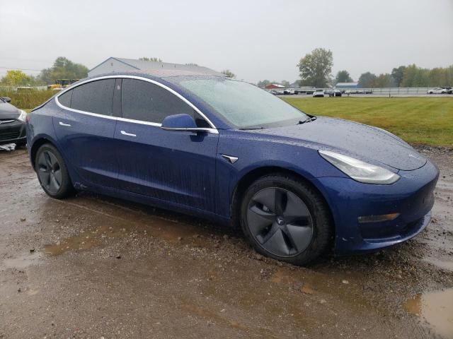 5YJ3E1EB2JF105401 - 2018 TESLA MODEL 3 Bleu photo 4