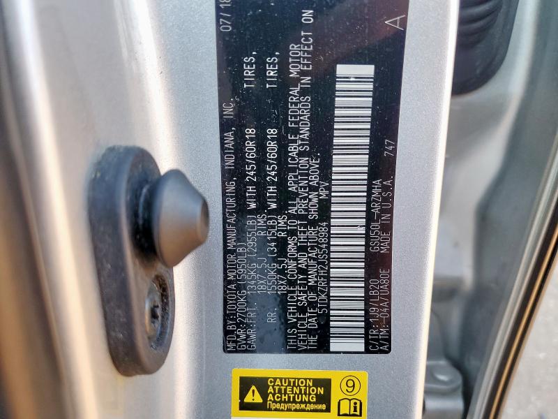 5TDKZRFH2JS548984 - 2018 TOYOTA HIGHLANDER SE 灰色 照片 13