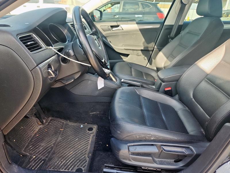 3VWDB7AJ6HM401988 - 2017 VOLKSWAGEN JETTA SE BLACK photo 7