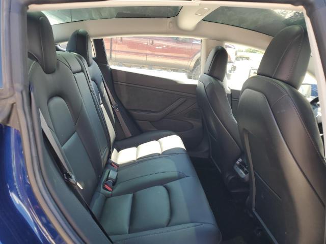 5YJ3E1EA8JF075747 - 2018 TESLA MODEL 3 ლურჯი ფოტო 10