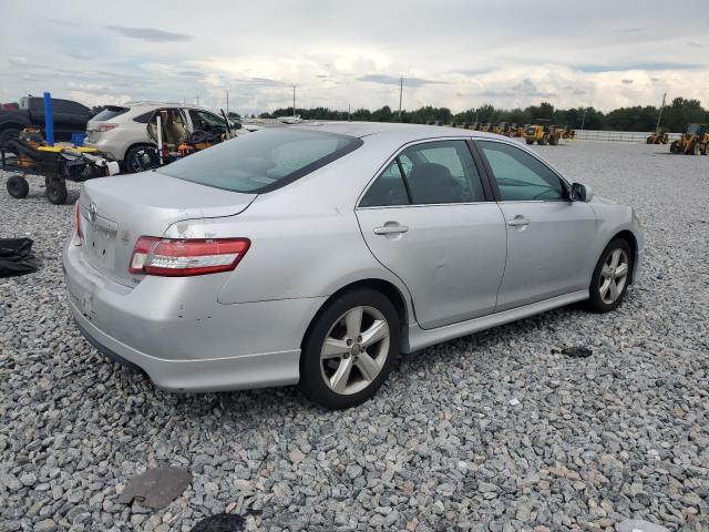 4T1BF3EK9AU102227 - 2010 TOYOTA CAMRY BASE ვერცხლისფერი ფოტო 3