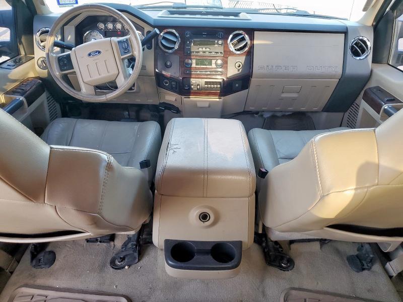 1FTSW20RX8EA39422 - 2008 FORD F250 SUPER DUTY WHITE photo 8