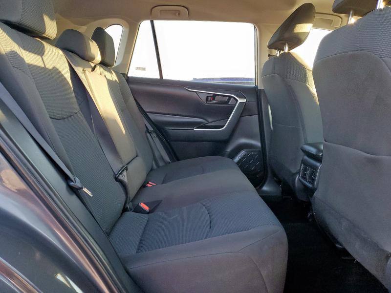 2T3F1RFV5SW527979 - 2025 TOYOTA RAV4 LE ნაცრისფერი ფოტო 11