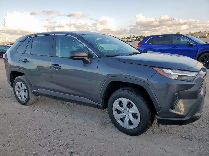 2T3F1RFV5SW527979 - 2025 TOYOTA RAV4 LE ნაცრისფერი ფოტო 4