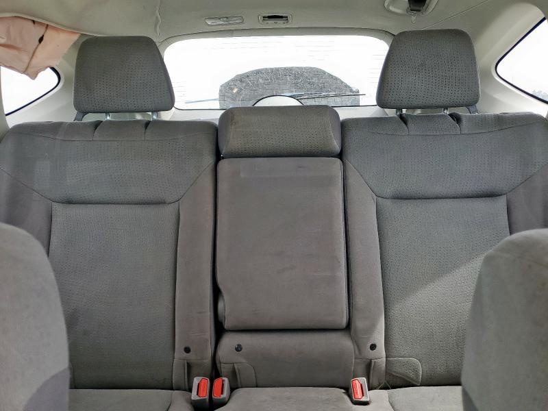 2HKRM4H54DH686815 - 2013 HONDA CR-V EX SILVER photo 10