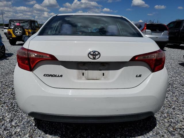 5YFBURHE6HP704187 - 2017 TOYOTA COROLLA L 白色 照片 6