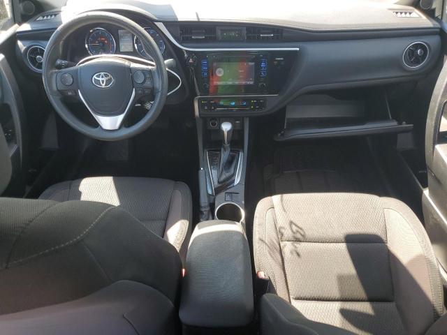 5YFBURHE6HP704187 - 2017 TOYOTA COROLLA L 白色 照片 8