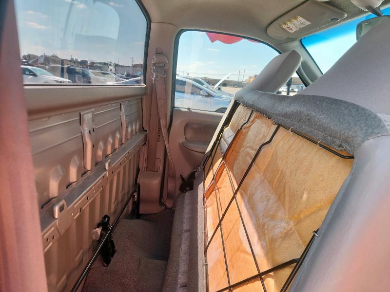 5TENL42N52Z144191 - 2002 TOYOTA TACOMA 银色 照片 10