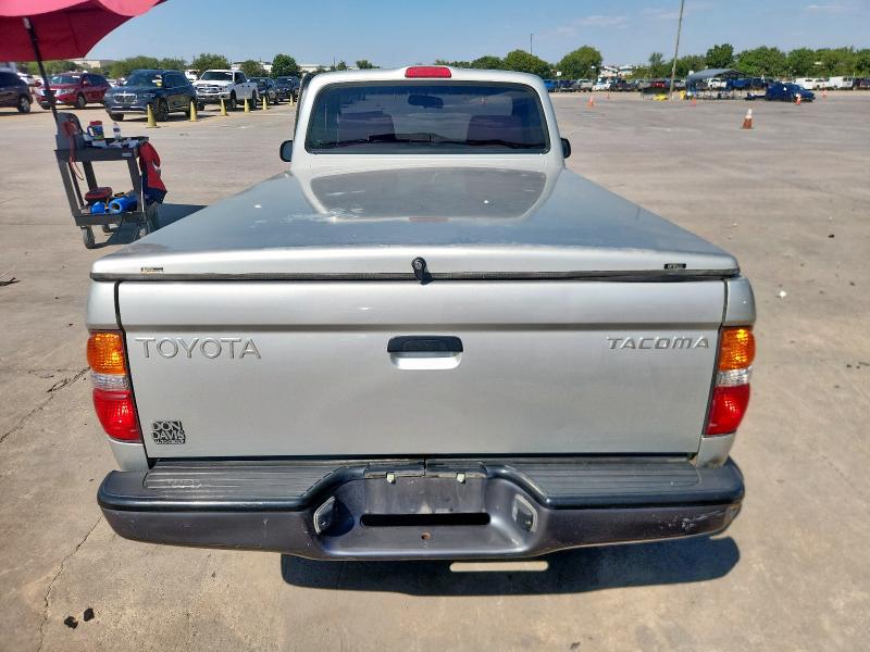 5TENL42N52Z144191 - 2002 TOYOTA TACOMA 银色 照片 6