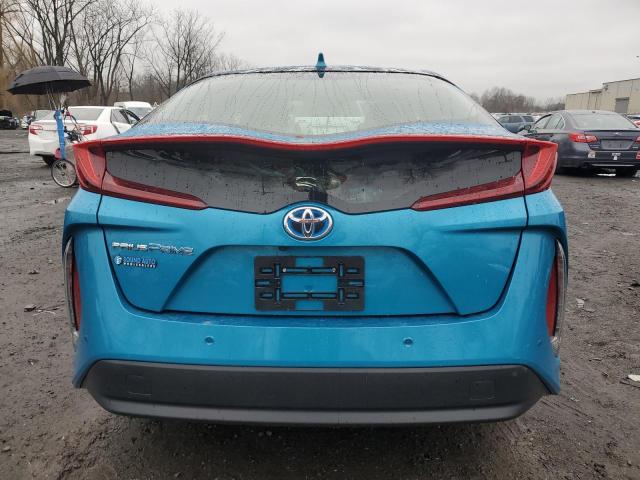 JTDKARFP9H3042854 - 2017 TOYOTA PRIUS PRIM 蓝色 照片 6