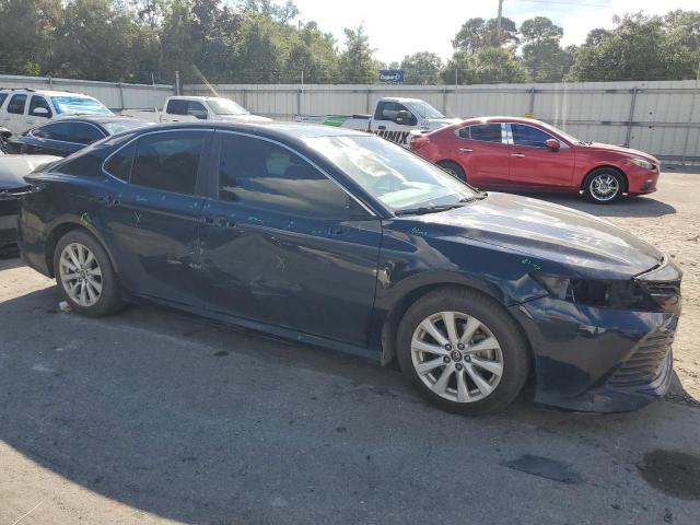 4T1B11HK6KU842124 - 2019 TOYOTA CAMRY L BLUE photo 4