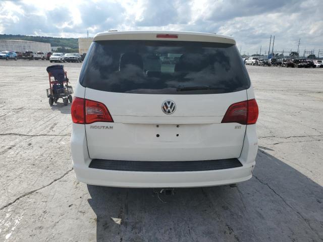 2V4RW3DG9BR668392 - 2011 VOLKSWAGEN ROUTAN SE Սպիտակ լուսանկար 6