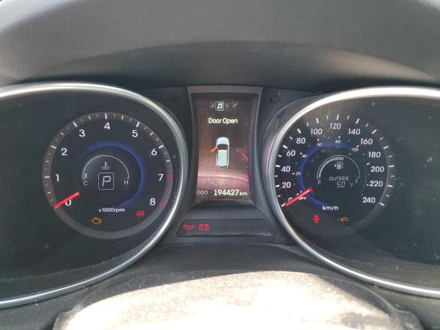 5XYZUDLA5FG300515 - 2015 HYUNDAI SANTA FE SPORT SILVER photo 9