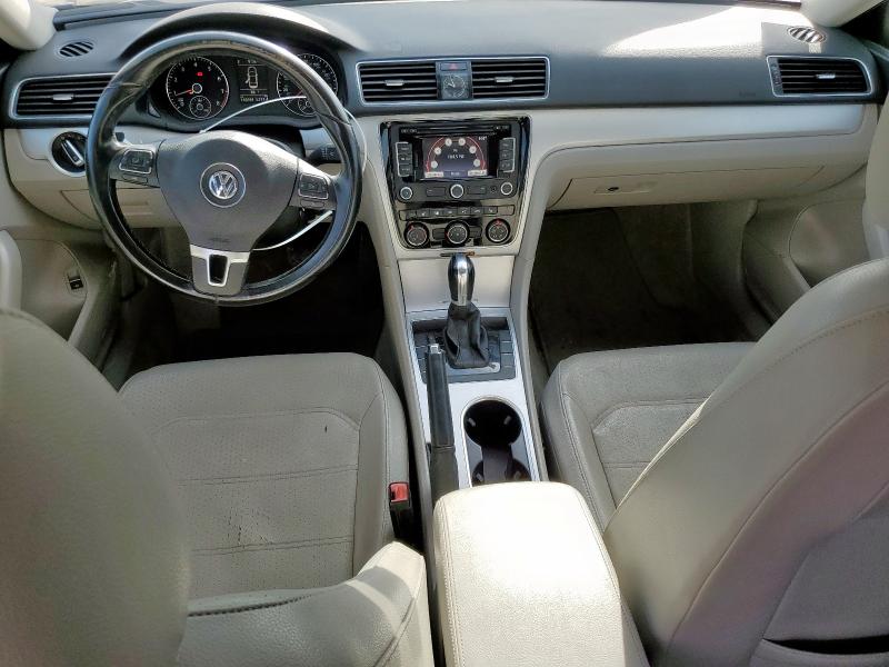 1VWBP7A31DC027344 - 2013 VOLKSWAGEN PASSAT SE Plata foto 8