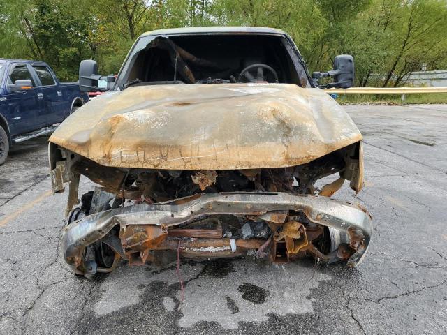 1GCHK232X5F943958 - 2005 CHEVROLET SILVERADO K2500 HEAVY DUTY GREEN photo 5