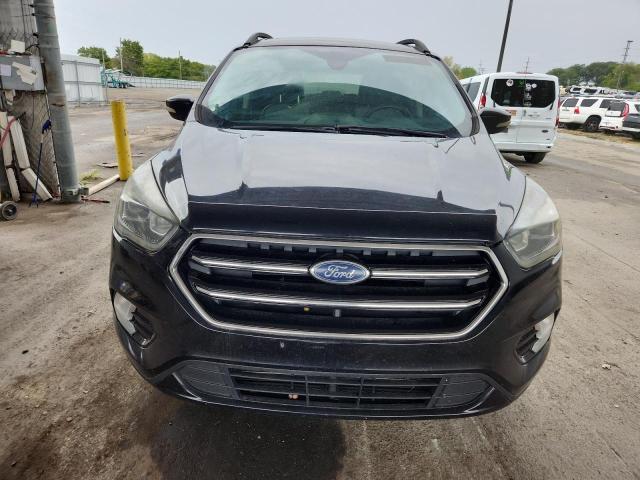 1FMCU9J91HUA71047 - 2017 FORD ESCAPE TITANIUM 黑色 照片 5