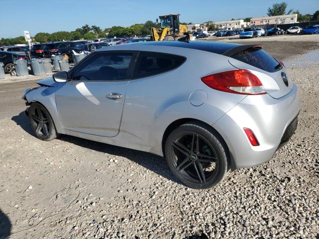 KMHTC6AD9DU136551 - 2013 HYUNDAI VELOSTER 银色 照片 2