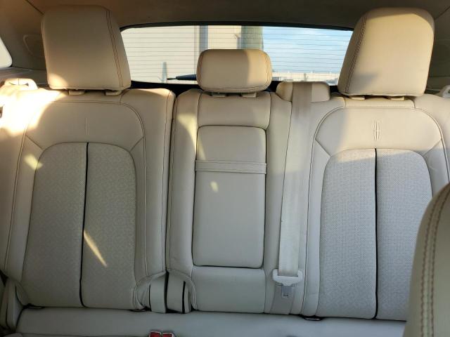 5LMCJ4C91GUJ26813 - 2016 LINCOLN MKC BLACK LABEL Blau Foto 10