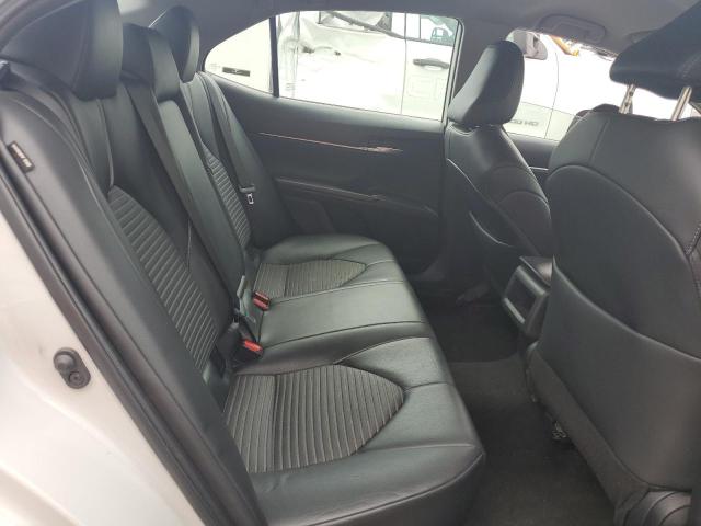 4T1G11AK9PU182975 - 2023 TOYOTA CAMRY SE NIGHT SHADE WHITE photo 10