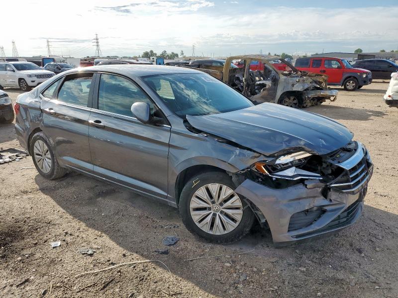 3VWC57BUXKM250818 - 2019 VOLKSWAGEN JETTA S 黑色 照片 4