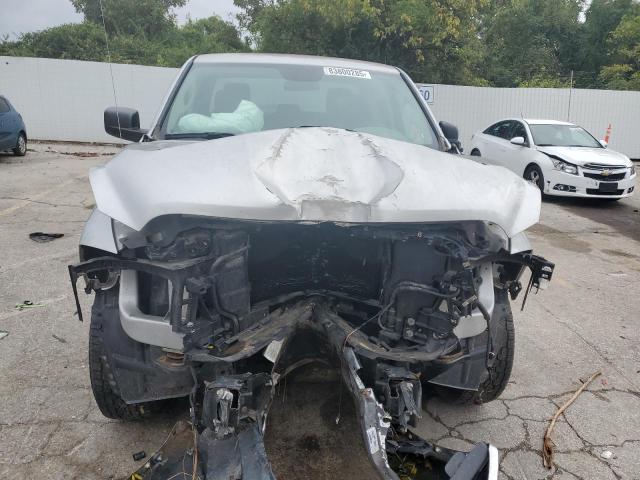 1C6RR7FG3HS582015 - 2017 RAM 1500 ST SILVER photo 5