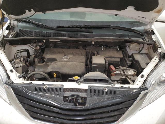 5TDJK3DC4BS006341 - 2011 TOYOTA SIENNA LE WHITE photo 12