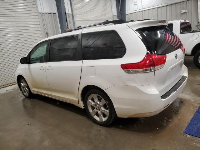 5TDJK3DC4BS006341 - 2011 TOYOTA SIENNA LE WHITE photo 2