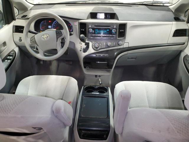 5TDJK3DC4BS006341 - 2011 TOYOTA SIENNA LE WHITE photo 8