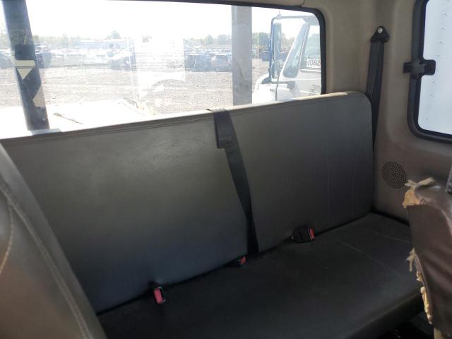 1HTMMMML1HH410016 - 2017 INTERNATIONAL 4300 4300 Սպիտակ լուսանկար 6