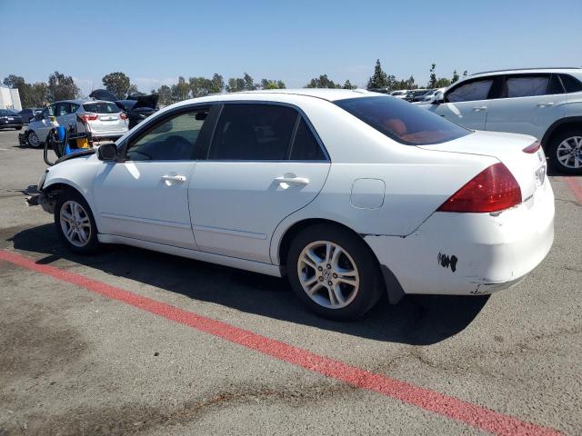 1HGCM56876A002649 - 2006 HONDA ACCORD EX WHITE photo 2