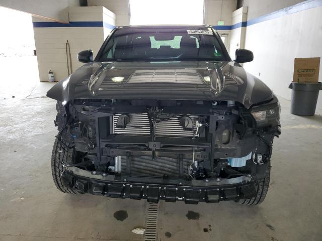 3TMLB5JN3RM037116 - 2024 TOYOTA TACOMA DOUBLE CAB GRAY photo 5