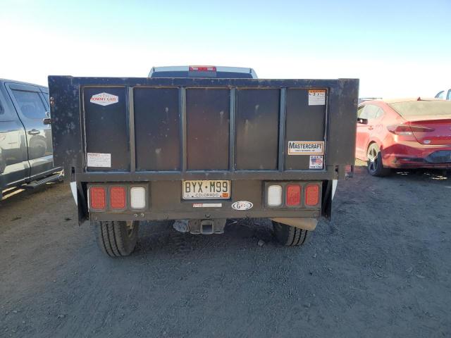 3C6UR5HL1NG325740 - 2022 RAM 2500 TRADESMAN WHITE photo 6