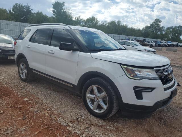 1FM5K7D8XJGB64627 - 2018 FORD EXPLORER XLT თეთრი ფოტო 4