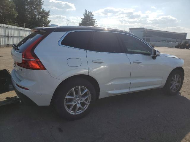 LYV102RK3JB117824 - 2018 VOLVO XC60 T5 Beyaz fotoğraf 3