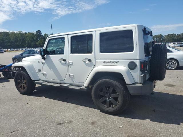 1C4HJWEG8EL271998 - 2014 JEEP WRANGLER U SAHARA WHITE photo 2