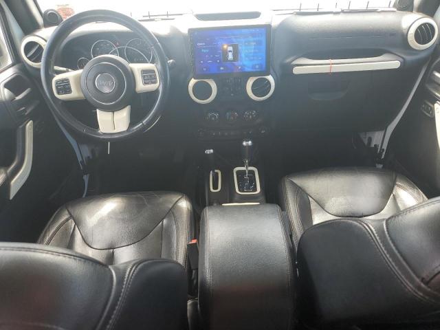 1C4HJWEG8EL271998 - 2014 JEEP WRANGLER U SAHARA WHITE photo 8