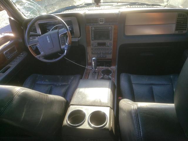 5LMJJ2J57BEJ04524 - 2011 LINCOLN NAVIGATOR 黑色 照片 8