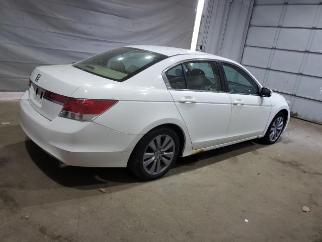1HGCP2F74BA104434 - 2011 HONDA ACCORD EX თეთრი ფოტო 3