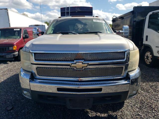 1GCJK33617F562805 - 2007 CHEVROLET SILVERADO K3500 Світло-коричневий фото 5