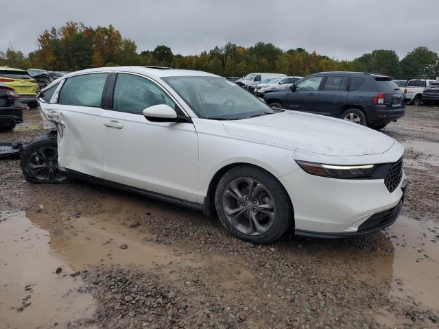 1HGCY1F30PA000860 - 2023 HONDA ACCORD EX WHITE photo 4