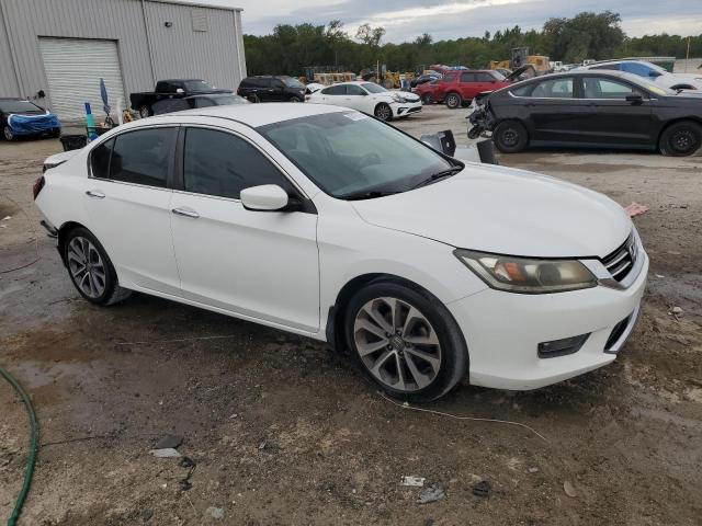 1HGCR2F53FA131669 - 2015 HONDA ACCORD SPORT WHITE photo 4