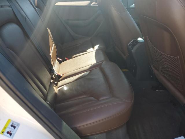 WA1HCCFS7JR025215 - 2018 AUDI Q3 PREMIUM PLUS Biały zdjęcie 10